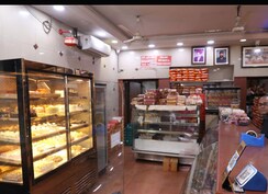 Retail Shop For Rent in Paras Seasons