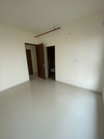 Room in 2 BHK Apartment at Runwal Sanctuary, Mulund West – for Sale