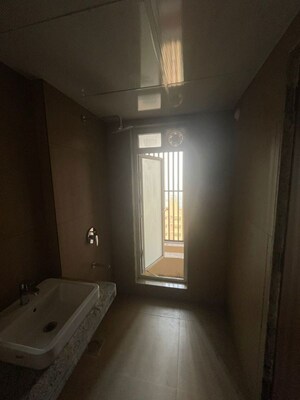 Room in 2 BHK Apartment at Runwal Sanctuary, Mulund West – for Sale