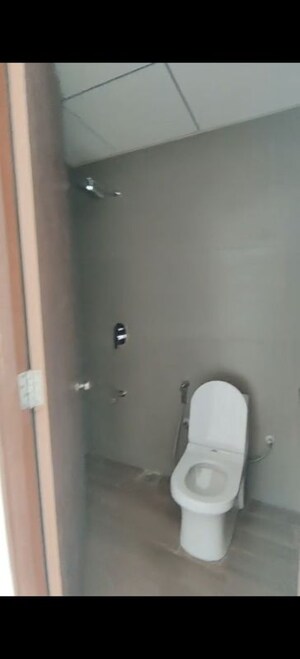 Bathroom in 4 BHK Apartment at Kalpataru Immensa G, Kolshet Road – for Sale