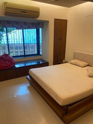 2 BHK Apartment For Rent in Mount Marry Apartments, Bandra West