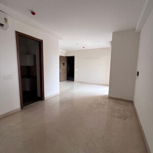 Room in 2.5 BHK Apartment at The Center Court Prime, Sector 88a – for Rent