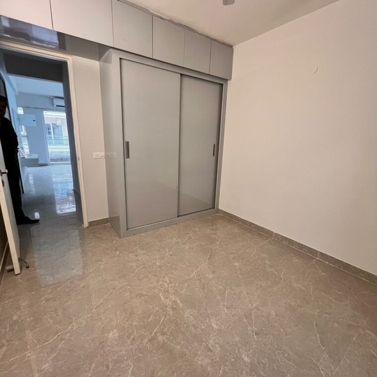 Room, signature-global-city-92 2 Bedroom 1197 Sq.Ft. Apartment In Sector 92 Gurgaon 10060592