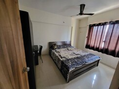2 BHK Apartment For Rent in Atul Westernhills