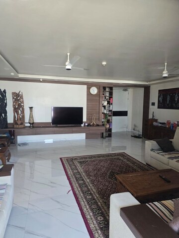 4 BHK Penthouse For Rent in Nahar F Residences, Balewadi