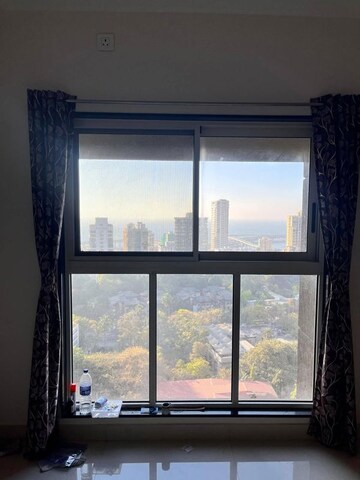 Room in 1 BHK Apartment at Chandak 34 Park Estate, Goregaon West – for Rent