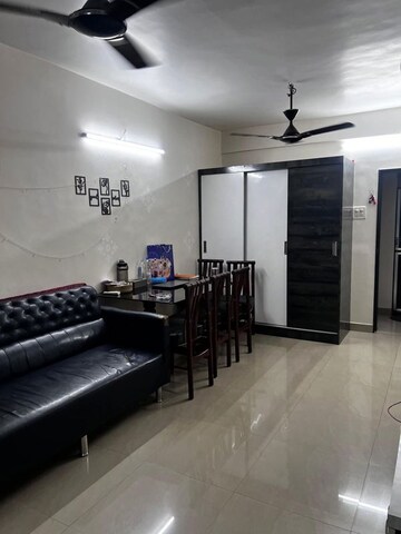 Room in  Pg at Goregaon East – for Rent