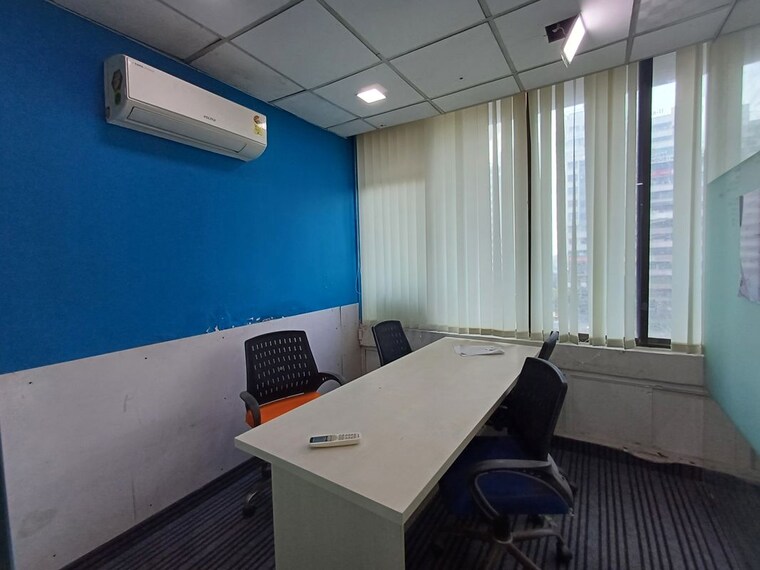 Floor Plan, netaji subhash place Commercial Office Space 650 Sq.Ft. In Netaji Subhash Place Delhi 10060729