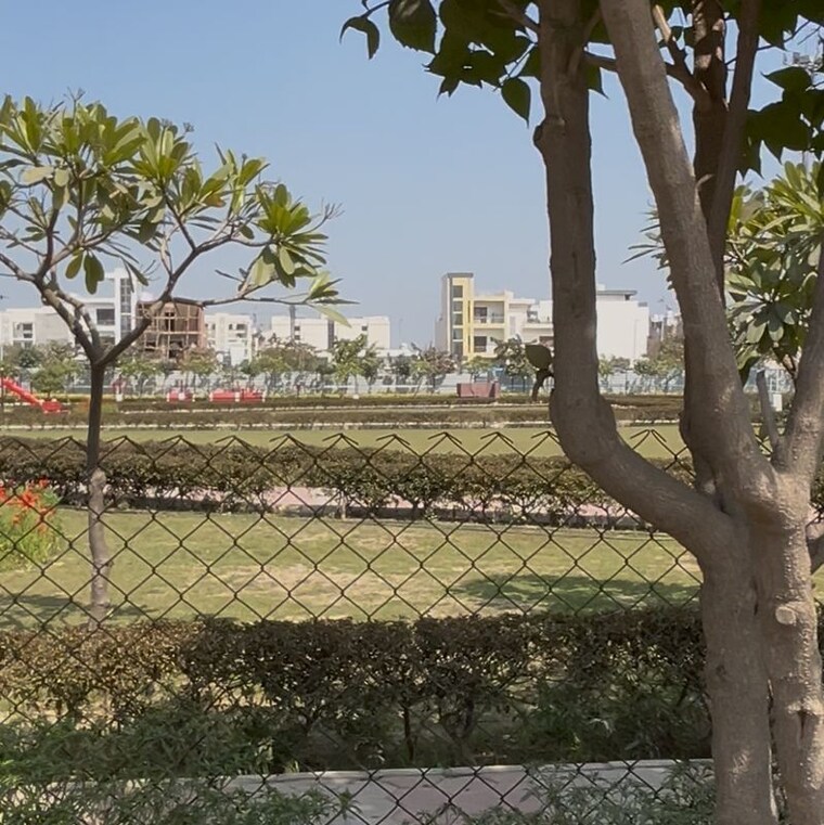 Garden, sector 2 wave city  239 Sq.Yd. Plot In Sector 2 Wave City Ghaziabad 10060830