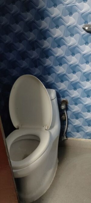 Bathroom in 3.5 BHK Apartment at Sector 7 Dwarka – for Rent