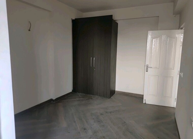 Bedroom, wave-dream-homes 2 Bedroom 808 Sq.Ft. Apartment In Wave City Ghaziabad 10060893