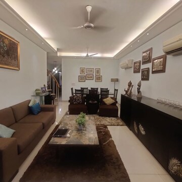 Living Room in 2 BHK Apartment at Jangpura – for Rent