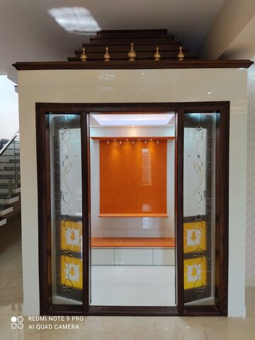 Building Lobby in 6+ BHK Independent House at Yerappanahalli – for Sale