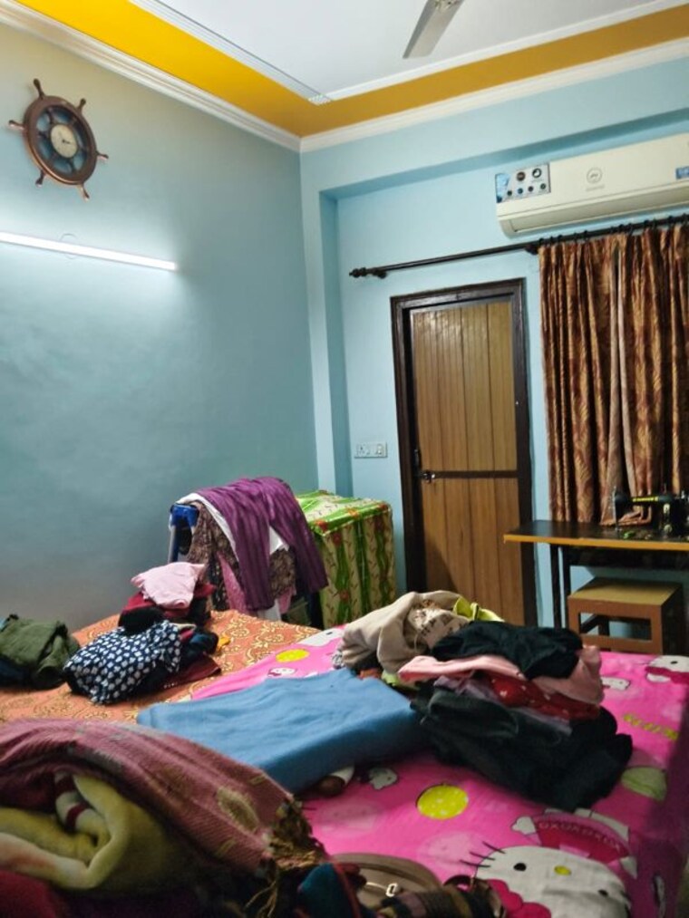 Bedroom, mehrauli 2 Bedroom 80 Sq.Yd. Builder Floor In Mehrauli Delhi 10060910