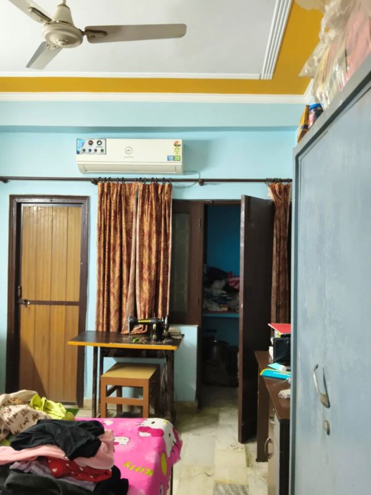 Living Room, mehrauli 2 Bedroom 80 Sq.Yd. Builder Floor In Mehrauli Delhi 10060910