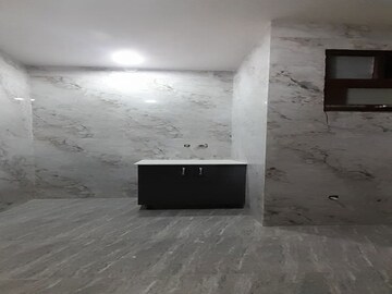 Washroom in 3 BHK Builder Floor at Sai Kunj New Palam  vihar, New Palam Vihar Phase 3 – for Sale