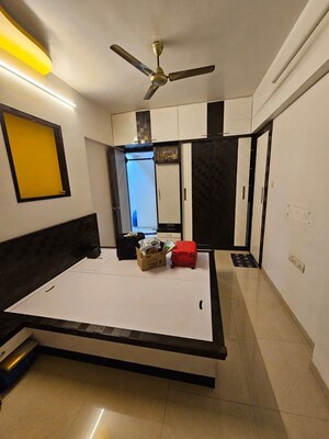 Master Bedroom in 3 BHK Apartment at Ashar Residency, Pokhran Road No Two – for Sale