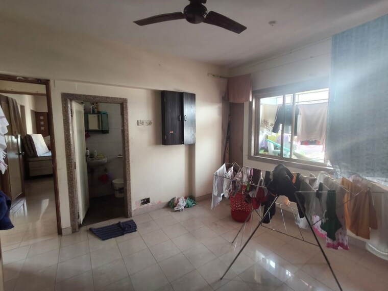  Parking, anita-accord 3 Bedroom 1700 Sq.Ft. Apartment In Kandivali East Mumbai 10060981