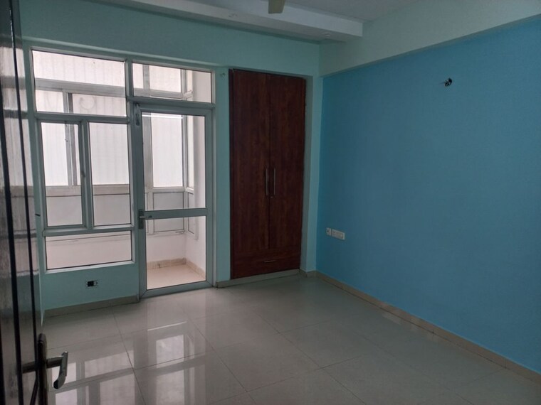 Room, prateek-wisteria 4 Bedroom 2115 Sq.Ft. Apartment In Sector 77 Noida 10061004
