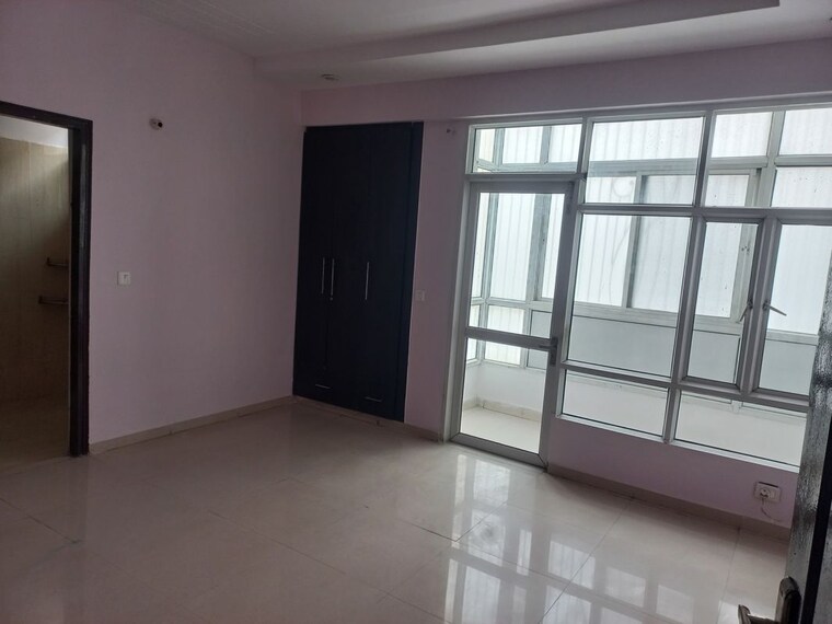 Room, prateek-wisteria 4 Bedroom 2115 Sq.Ft. Apartment In Sector 77 Noida 10061004