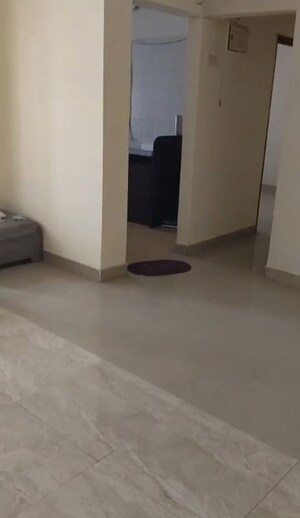 Room in 2 BHK Apartment at Orchid CHS Majiwada, Majiwada – for Rent