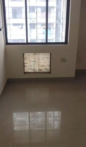 Room in 2 BHK Apartment at Orchid CHS Majiwada, Majiwada – for Rent