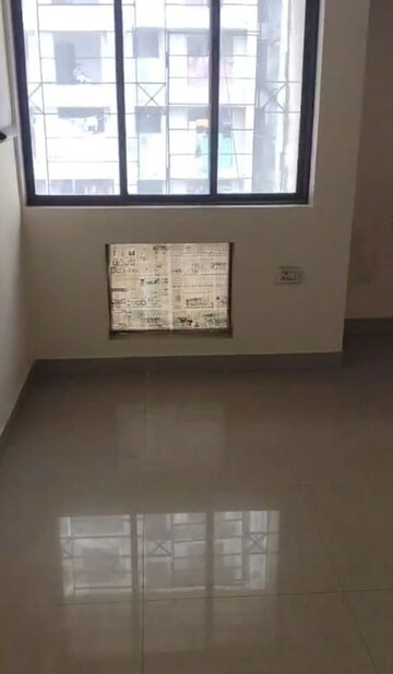 Room in 2 BHK Apartment at Orchid CHS Majiwada, Majiwada – for Rent