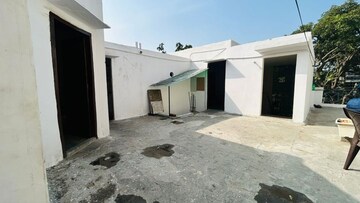 1 RK Builder Floor – Exterior View View at Sector 23 - for Rent