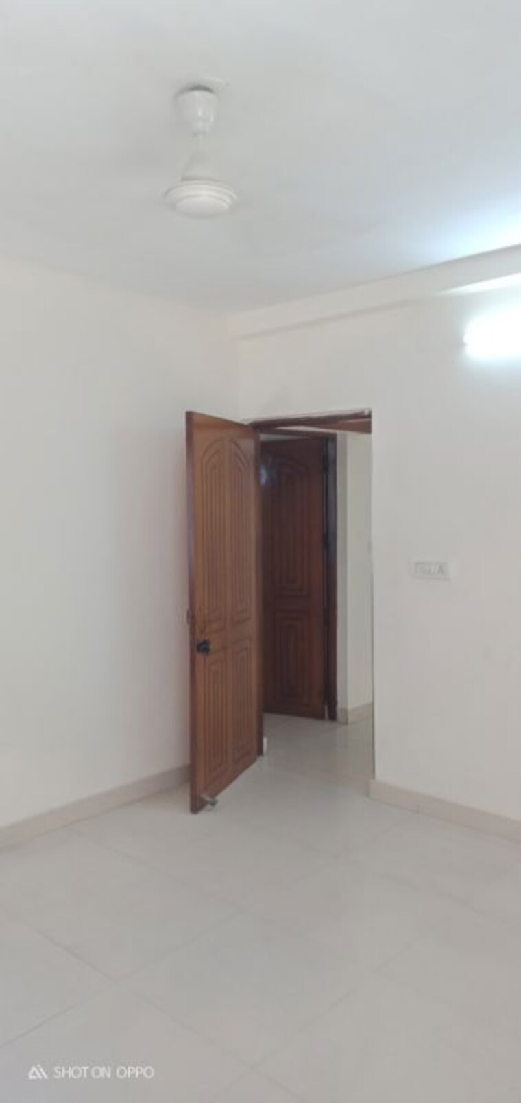 Room, vasant kunj 3 Bedroom 1800 Sq.Ft. Apartment In Vasant Kunj Delhi 10061667