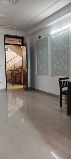 2 BHK Builder Floor For Rent in Neb Sarai