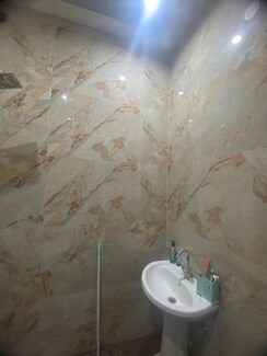 2 BHK Builder Floor For Rent in Aerocity