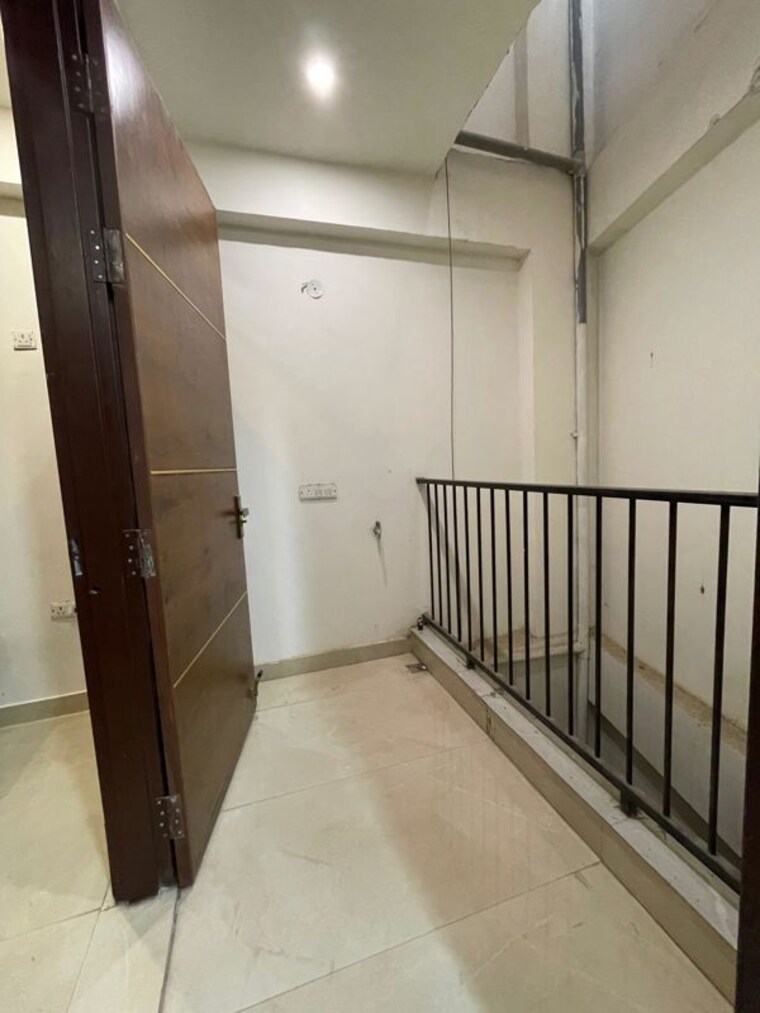 Balcony, chattarpur 1 RK 400 Sq.Ft. Builder Floor In Chattarpur Delhi 10061812