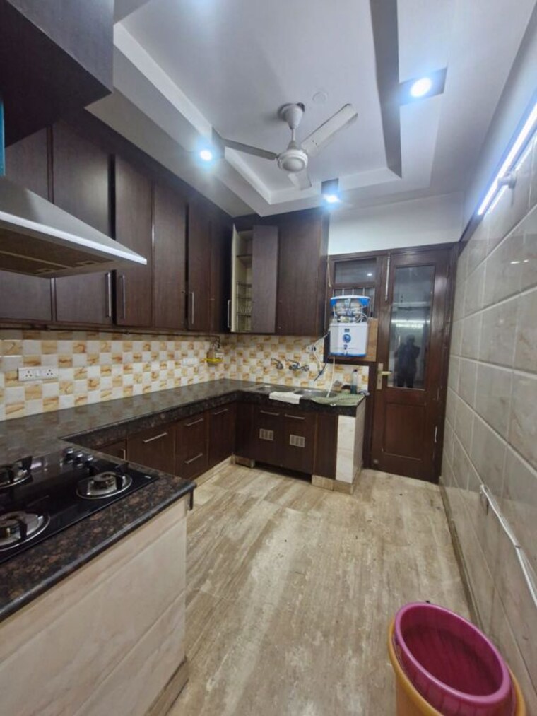 Kitchen, kalkaji 3 Bedroom 1800 Sq.Ft. Builder Floor In Kalkaji Delhi 10061748