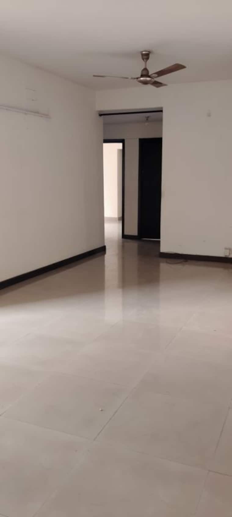 Room, bptp-park-grandeura 3.5 Bedroom 2032 Sq.Ft. Apartment In Sector 82 Faridabad 10061876