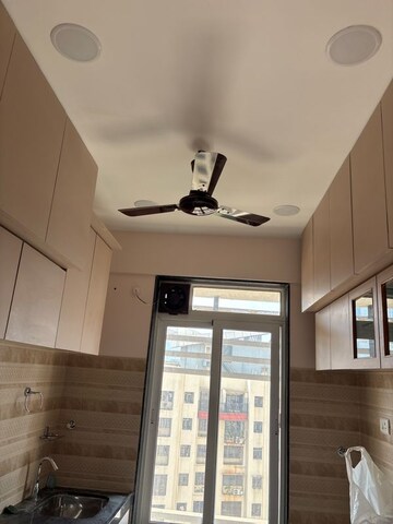 Furnished Amenities in 1 BHK Apartment at Sheth Avante, Mumbai Central Suburbs – for Rent