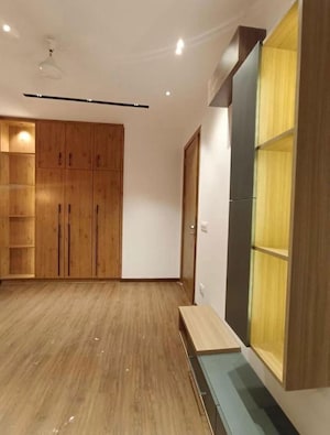 Bedroom in 2 BHK Apartment at DLF Cyber Park, Sector 20 – for Rent