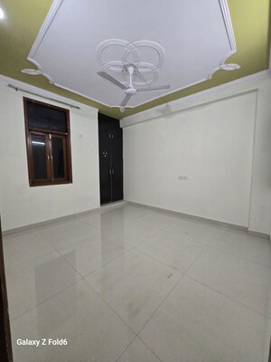 Room in 1 BHK Builder Floor at Chattarpur – for Rent