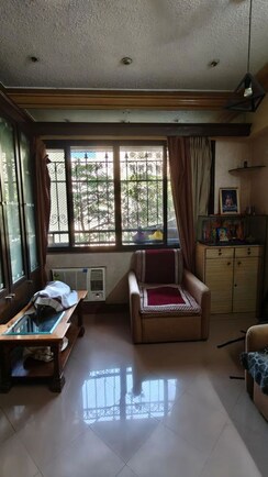 1 BHK + Pooja Room Apartment For Rent in Hiranandani Gardens Cypress