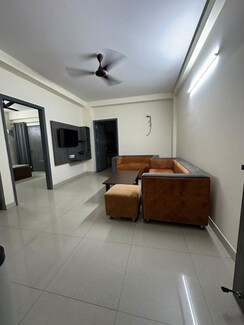 2 BHK Builder Floor For Rent in Sector 15 II