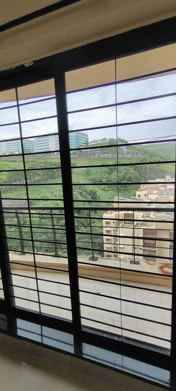 Staircase in 1 BHK Apartment at K Raheja Raheja Residency, Malad East – for Rent