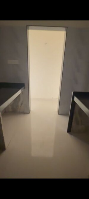 Room in 2 BHK Apartment at Kurla East – for Rent