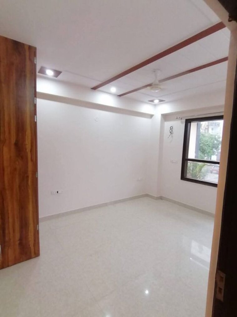 Room, dlf-cyber-park 2 Bedroom 1441 Sq.Ft. Apartment In Sector 20 Gurgaon 10062140
