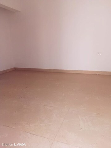 Room in 3 BHK Apartment at Ace Divino, Sector 1 Greater Noida – for Rent