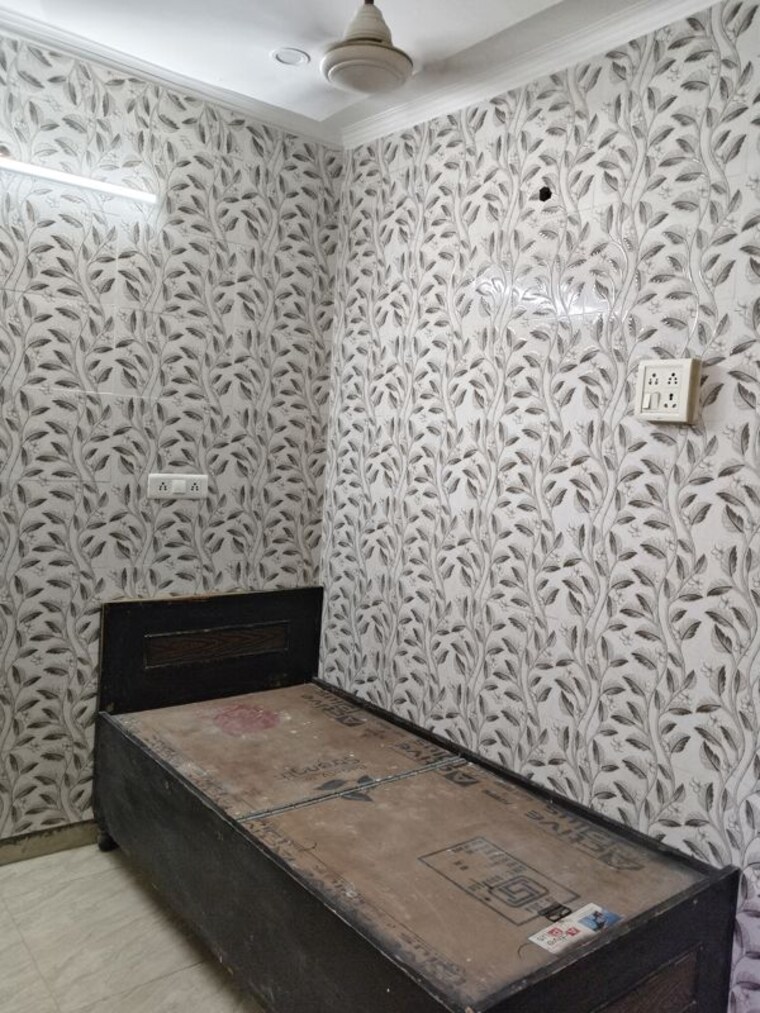 Bathroom, govindpuri 1 Bedroom 500 Sq.Ft. Builder Floor In Govindpuri Delhi 10062195