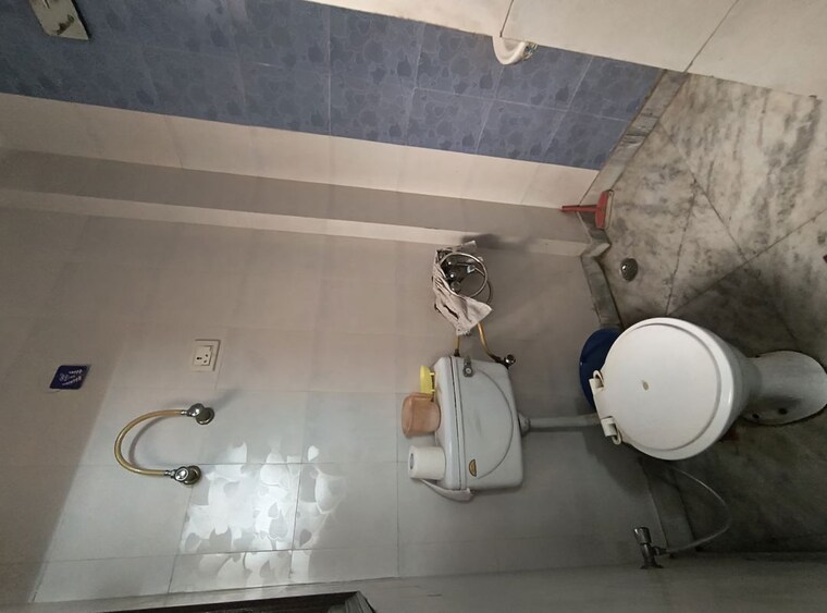 Bathroom, govindpuri 2 Bedroom 800 Sq.Ft. Builder Floor In Govindpuri Delhi 10062222