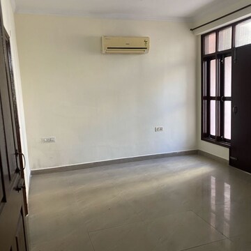 Room in 2 BHK Apartment at Maya Garden City, Nagla Road – for Sale