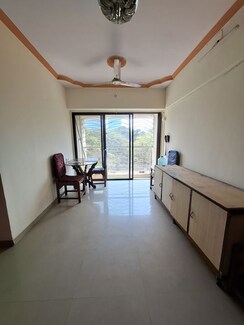 2 BHK + Pooja Room Apartment For Rent in KT Jayshree Akshay Chs