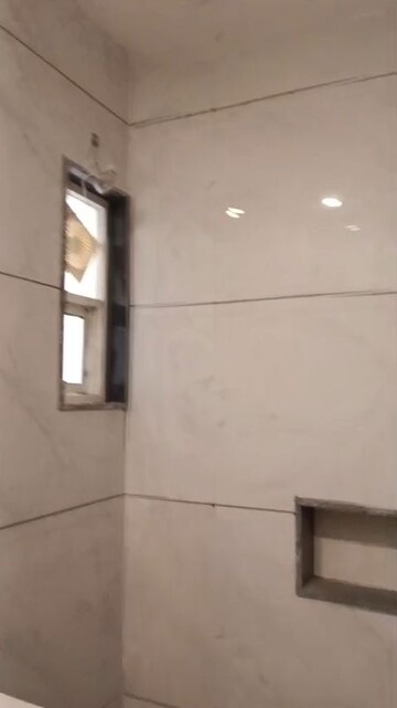 Room in 3 BHK Builder Floor at Sector 84 – for Rent