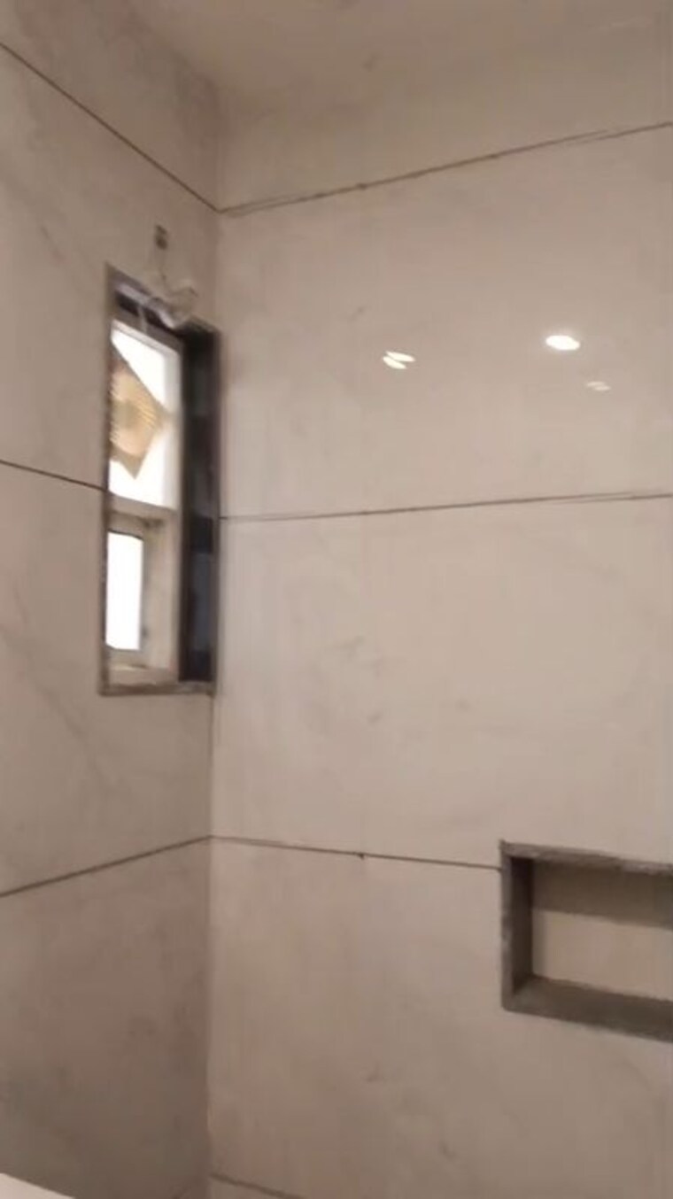 Room, sector 84 3 Bedroom 2250 Sq.Ft. Builder Floor In Sector 84 Faridabad 10050338