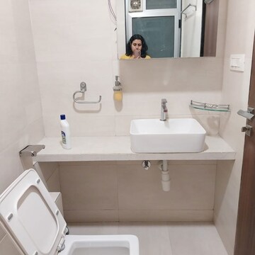 Bathroom in 2 BHK Apartment at Arkade Earth Bluebell, Datar Colony – for Rent